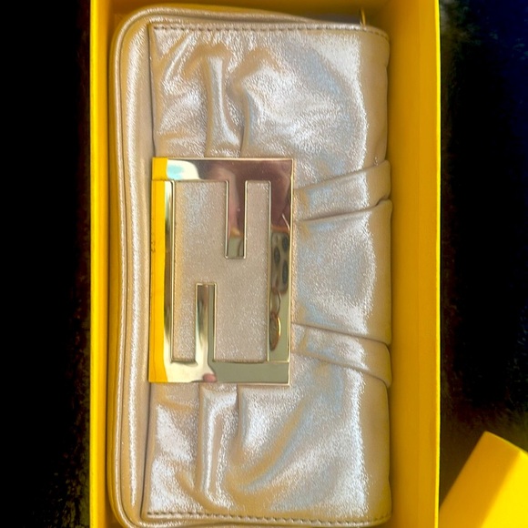 Authentic FENDI evening bag circa 2008. (MIA Pouchette) - Picture 2 of 13